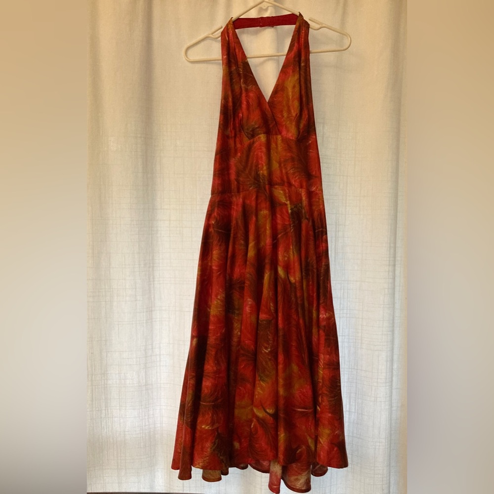 Judy Masliyah halter dress
Size small. (Size 4-6)